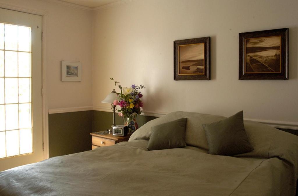 Heriot Bay Inn חדר תמונה